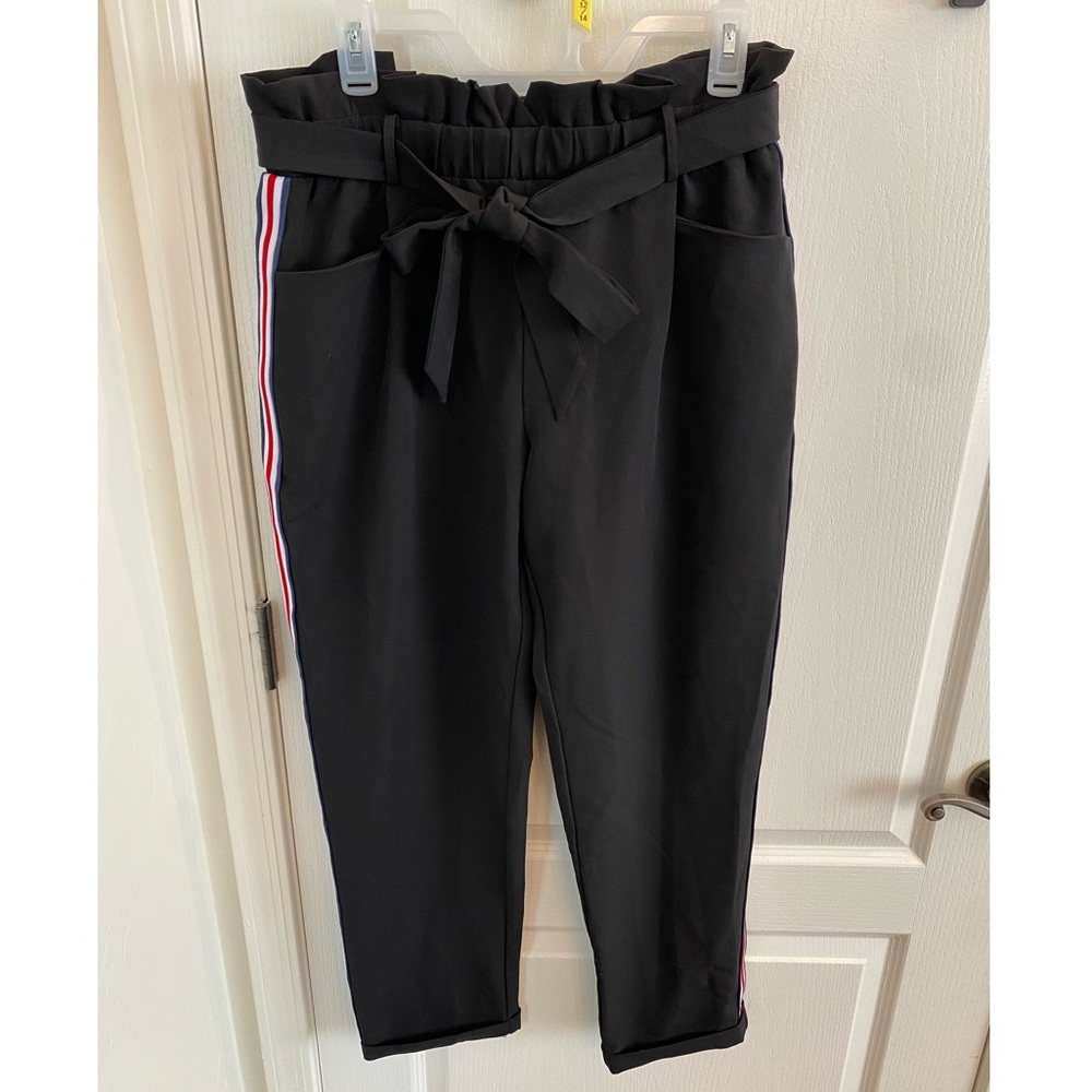 Bae Vely pants size large